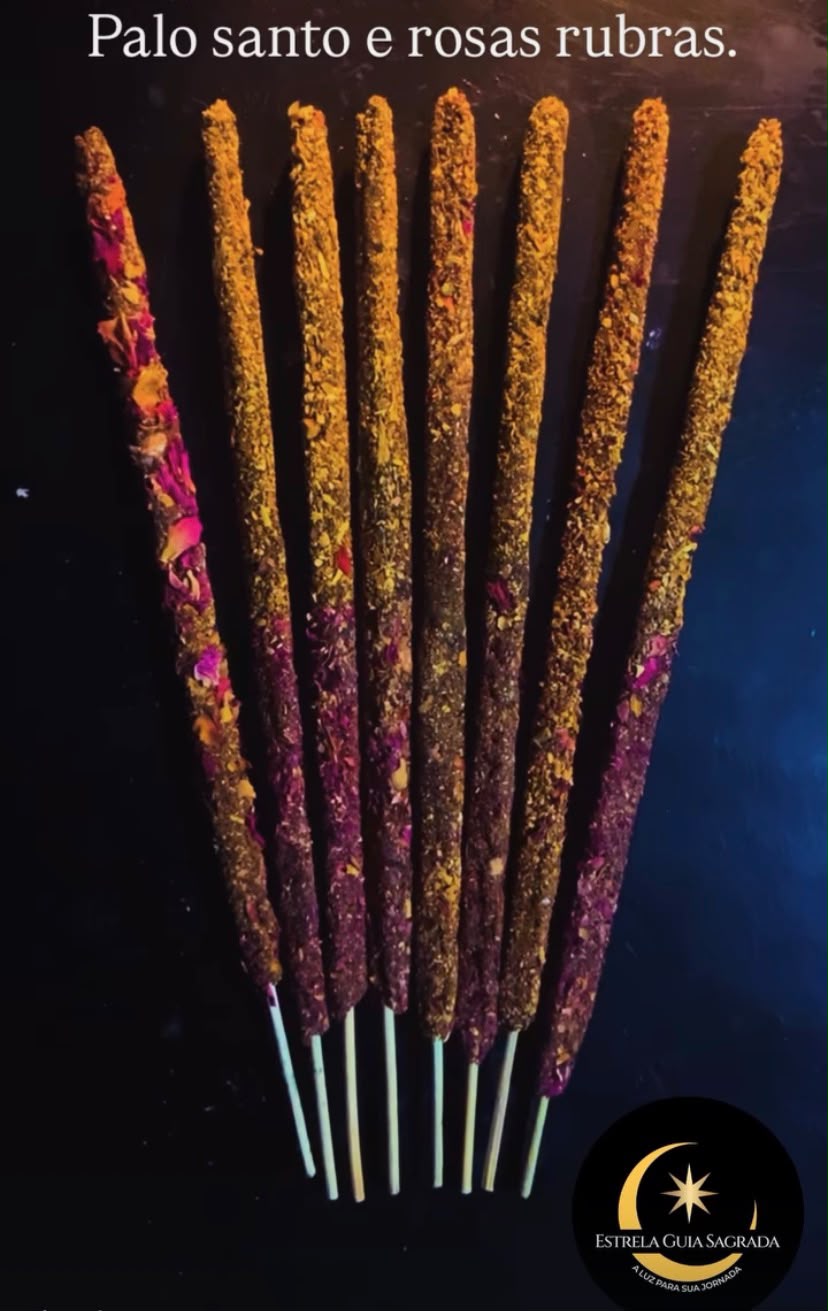Incenso de Palo Santo e rosas rubras